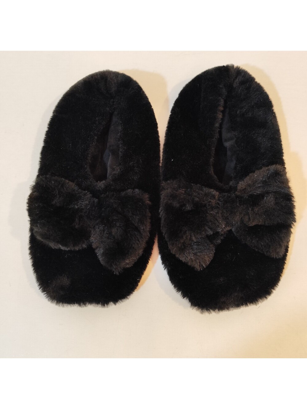 Hello Mello Cuddlers Heated Women's Slippers Black Size S/M (5-7)